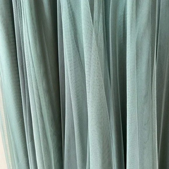 Chicwish Tulle Skirt LG/XL - Picture 3 of 6